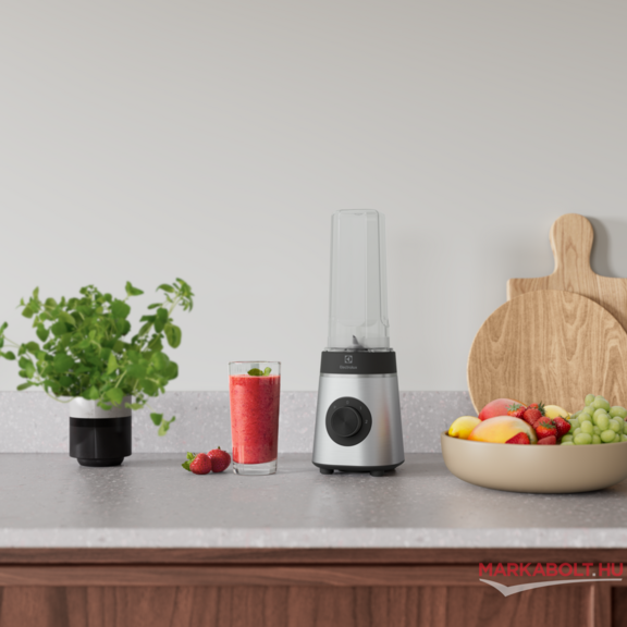 Electrolux E4SB1-4ST turmixgép 2 év garancia